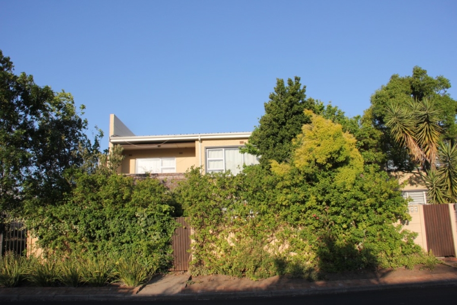 To Let 2 Bedroom Property for Rent in Martinville Western Cape